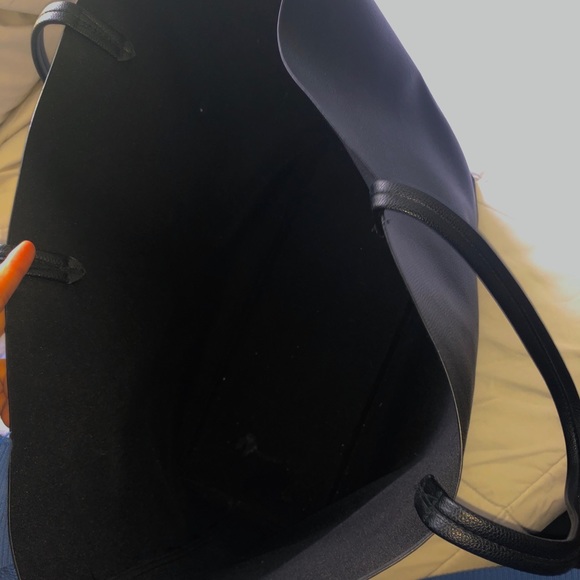 Victoria secret purse - Picture 2 of 2